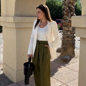 WHBM Amazing Cream Blazer